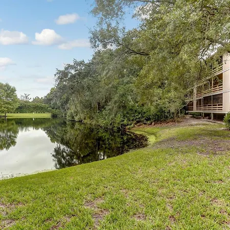 5D Amelia Landings Condo